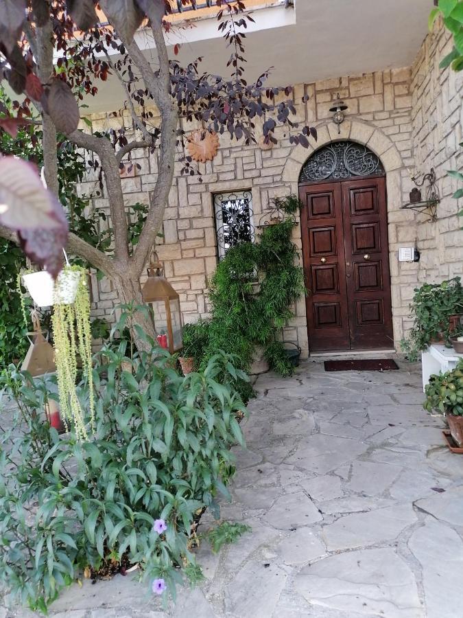 הוילה Montebuono  L'Uliveto מראה חיצוני תמונה